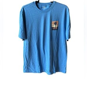 Izod Saltwater Men’s Graphic Tee